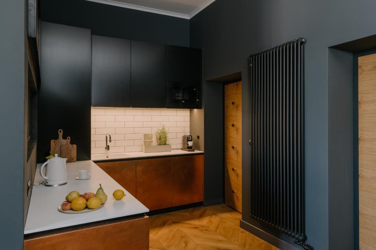 Apartment Goldfinger 3-bed Unique In The Heart Of Podgorze Krakau