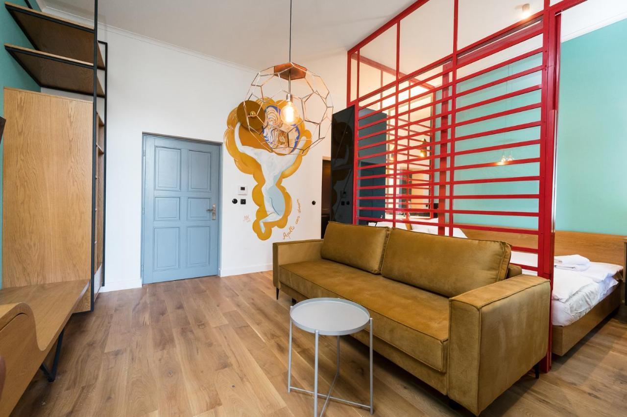 Goldfinger 3-bed Unique In The Heart Of Podgorze Apartamento
